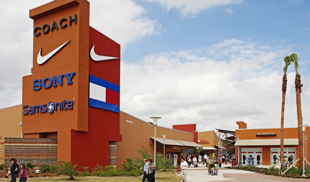 Rio grande premium outlet mercedes texas