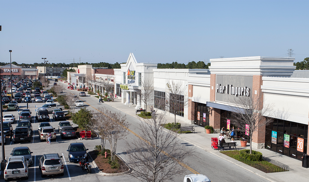 famous footwear town center