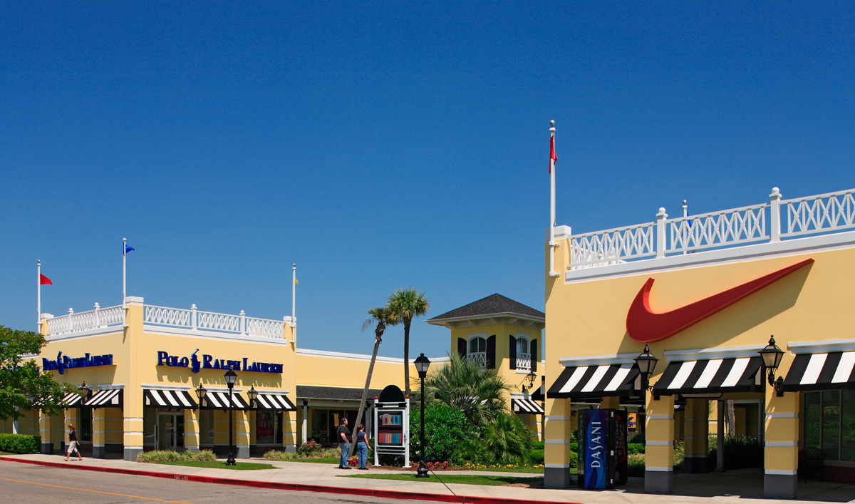 nike outlet premium outlets