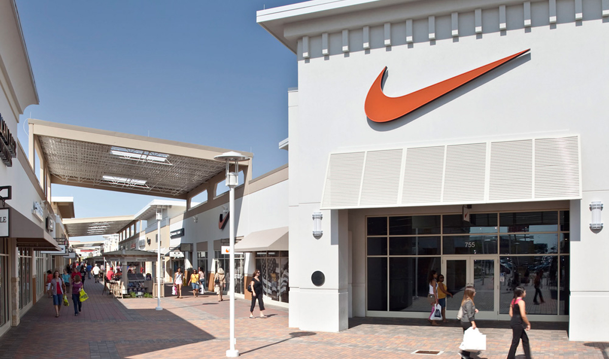 mk outlet stores uk