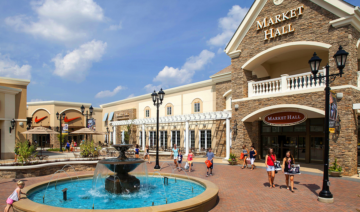 Do Business at Charlotte Premium Outlets a Simon Property.