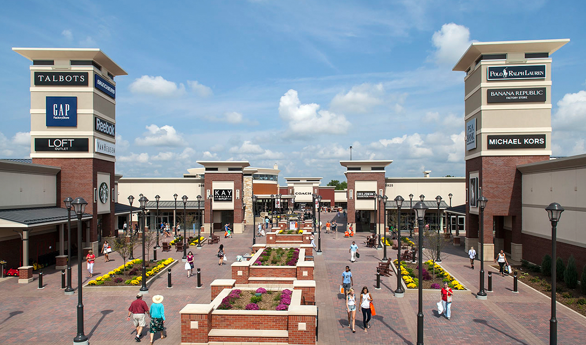 Twin Cities Premium Outlets 
