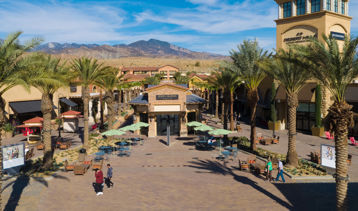 Do Business at Desert Hills Premium Outlets®, a Simon Property.